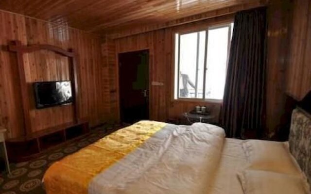 Jiuzhaigou Dejizangjia Inn