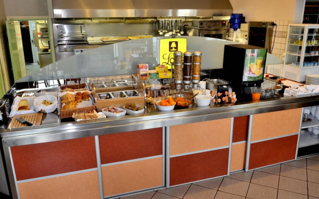 Hôtel Le Relais du Parisis