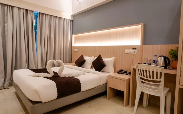 Hotel Grand Seasons