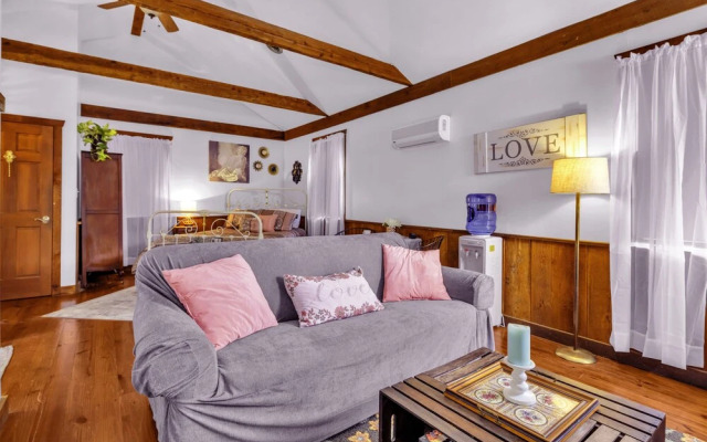 Osceola Mill Dining & Lodging