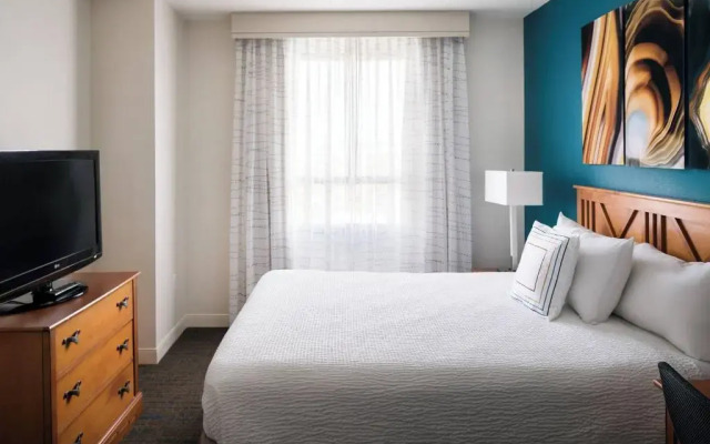 Residence Inn Las Vegas Hughes Center