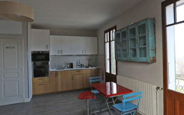 Charming 30m² studio close to the lake