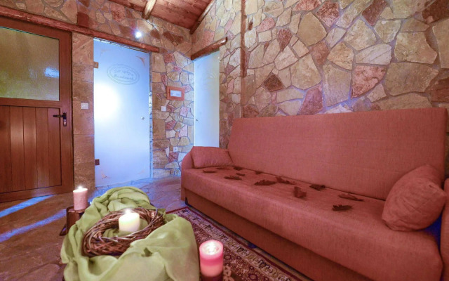 Oneiro Resort