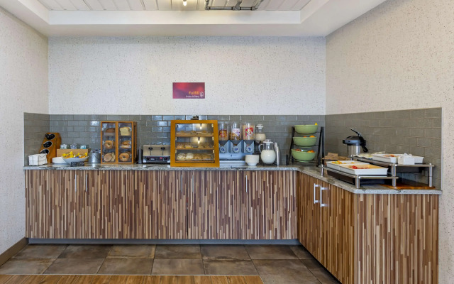 Best Western Plus Grant Creek Inn