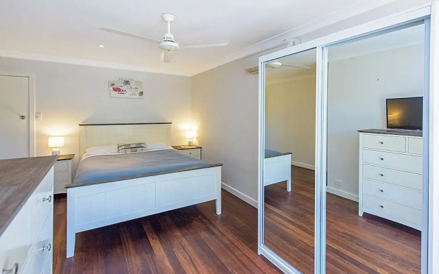 Willmott Beach House