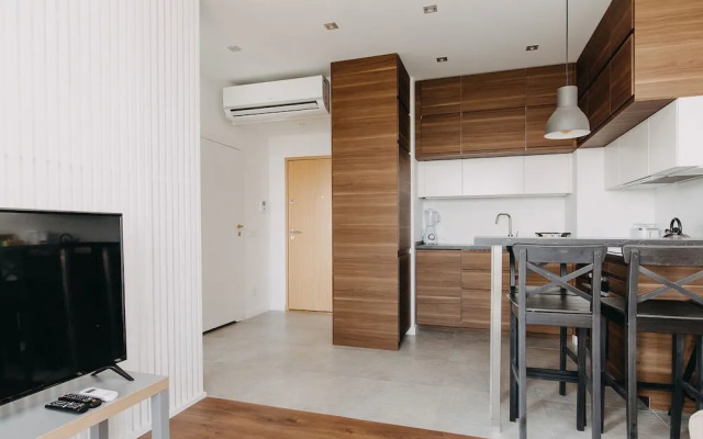 ShortStayPoland Kolejowa - B10