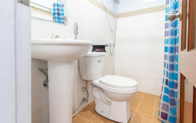 OYO 128 d'Builders Rooms Phase 2