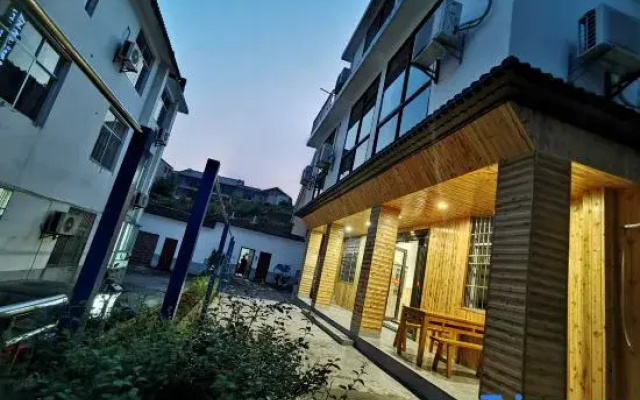 Jinggangshan jinxuanhui Inn