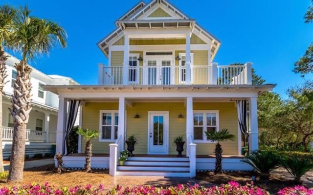 The Crystal Beach House - 1768742