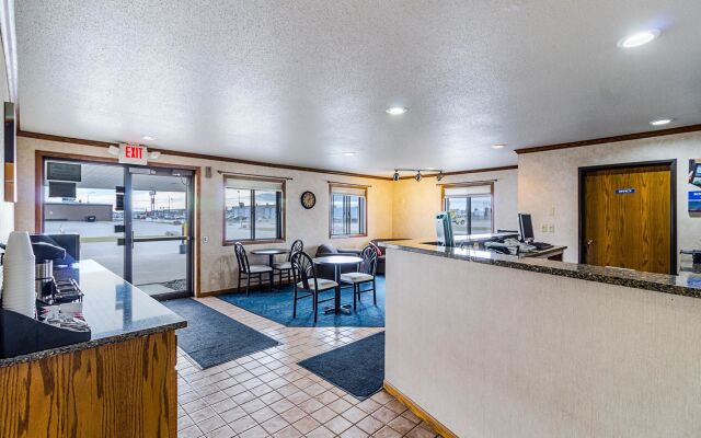 Dakota Inn Fargo