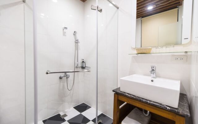 Mine For Leisure Guest Home
