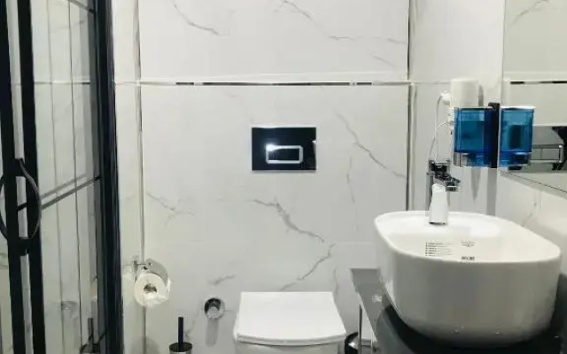Dar ul Eman Hotel