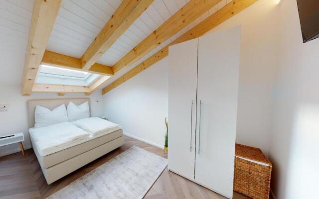Lieblingsapartment No.08 mit Blick auf den Rostocker Stadthafen