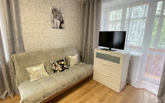 Апартаменты на проспекте Октября 122/1