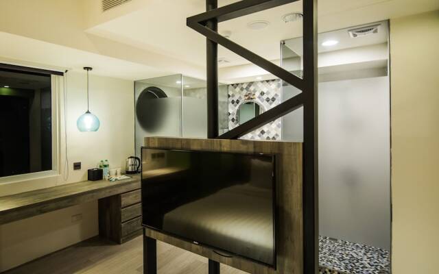 Huwei Hotel