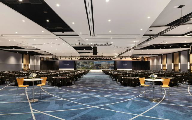 Loews Arlington