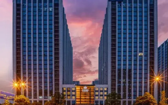 TILL BRIGHT Hotel (Changsha High-Speed Rail West Station Dahan Jinqiao Weilaicheng)