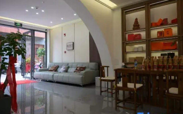 xin feng Hotel