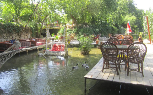 Arikanda River Garden Hotel