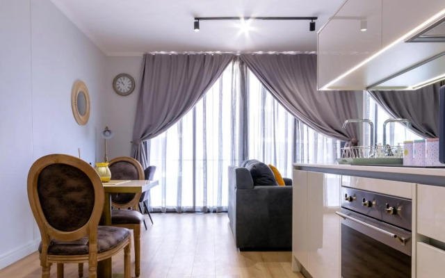 Alimama Spaces: Platinum Oaks Ellipse