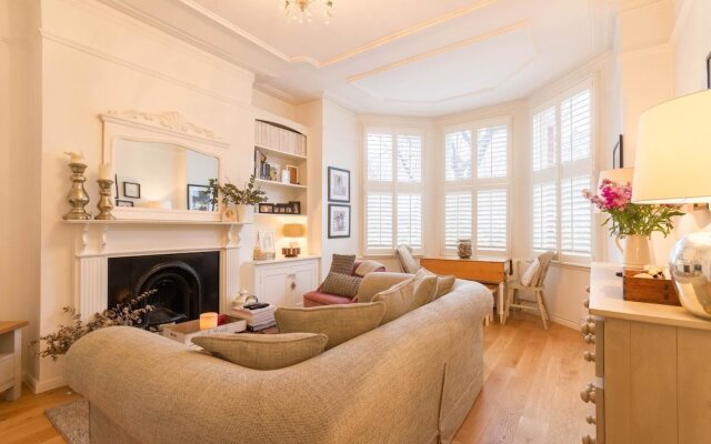 NEW Bright 2BD Flat in the Heart Alexandra Palace