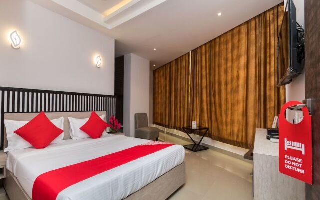 OYO 10614 Hotel Glassotel