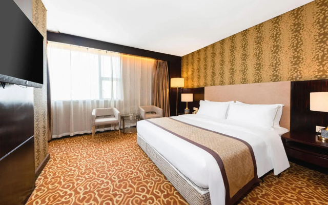 Junyi Dynasty Hotel