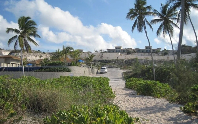 Sky Beach Club Villa Panoramic 4 Bedroom Home