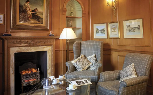 The Royal Hotel