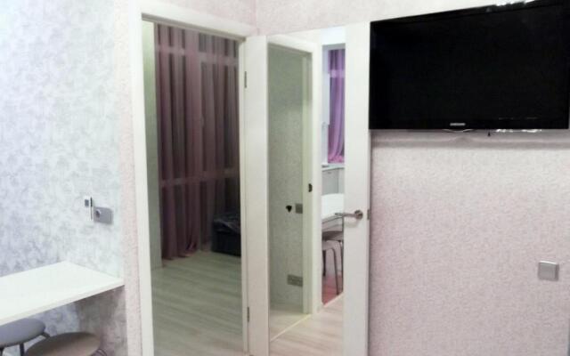 Uyutnaya kvartira s evroremontom