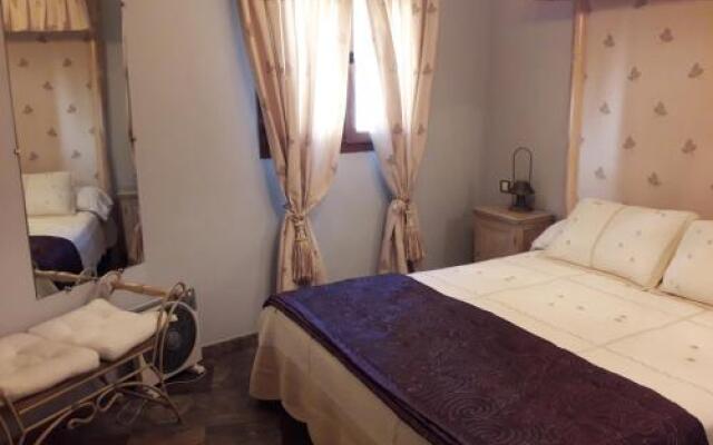 Plaza De La Villa 24