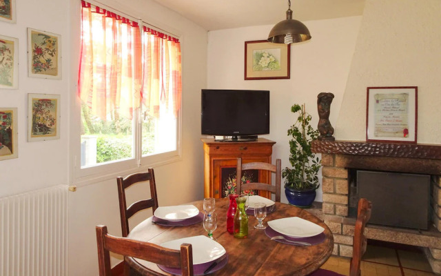 Holiday Home in Denneville Near Sandy Beach