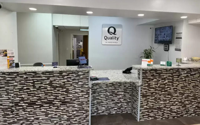 Quality Inn & Suites