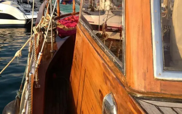 Veliero Alpha Centauri Salerno