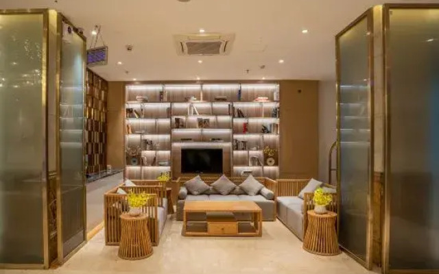 Coconut Island star hotel (Hainan University of political science and law)