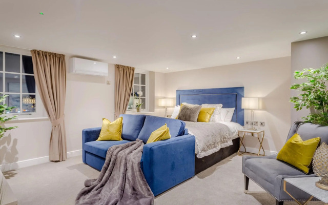 Heritage Mews