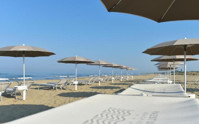 Paestum Inn Beach Resort