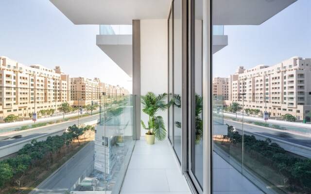 Posh & Spotless 1BR Apartment on Palm Jumeirah