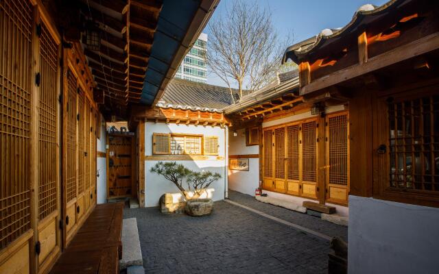 Gaeunchae Hanok Guesthouse Jeonju