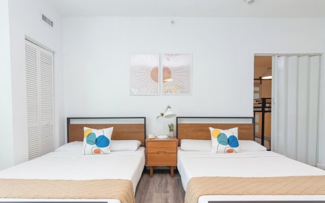 West Deco Boutique Apartments