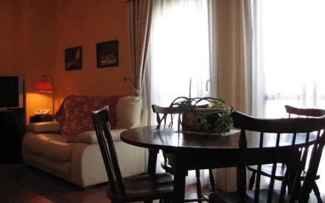 Hostal Huartearena