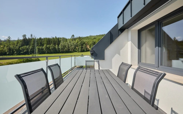 Villa in Radvanice With hot tub
