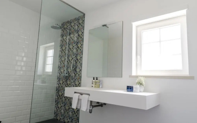 EMCASA Boutique Guesthouse