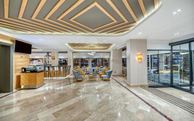 Sealife Lounge Hotel - Adult Only