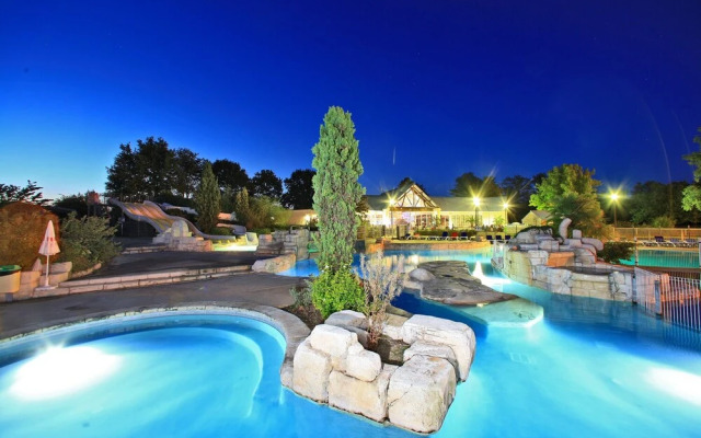 Castel Parc De Fierbois