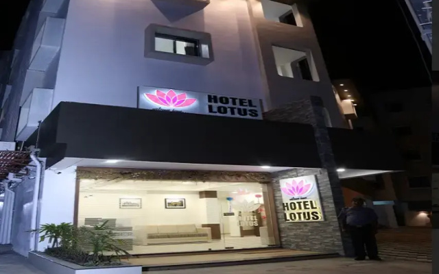 Hotel Lotus