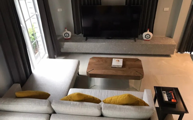 Grande Sun Seaside Villas