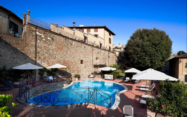 UNAHOTELS Palazzo Mannaioni Toscana