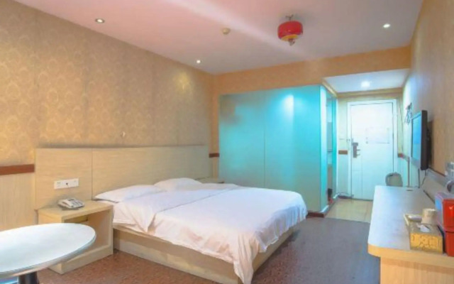Hongqi Hostel