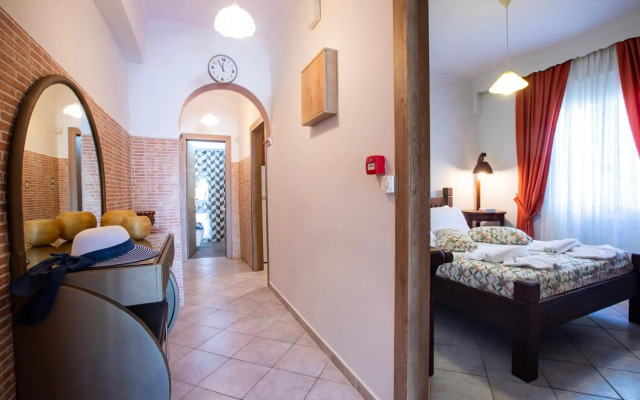 Kastro Apartments